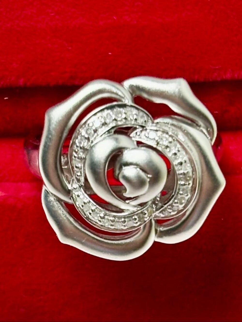 Rose Sterling Silver Ring with Diamonds